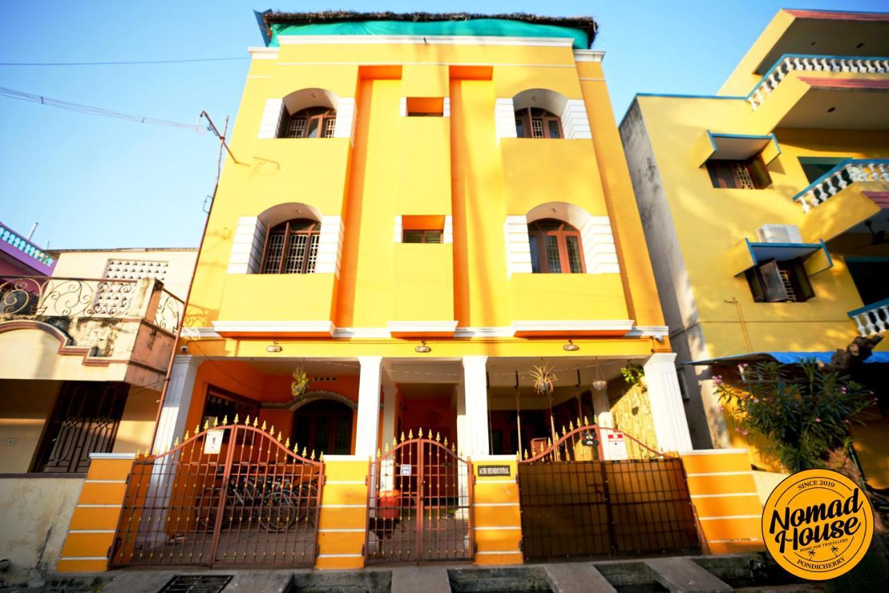 Nomad House Hostel Puducherry Buitenkant foto